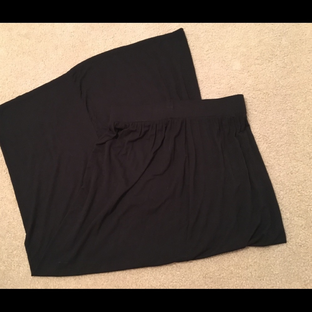 Loft Maxi Skirt worn once. Brand new condition!